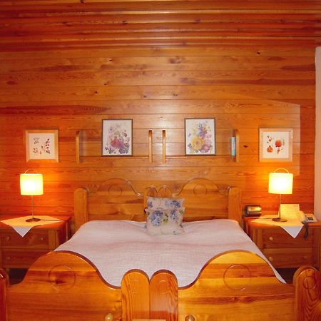 Gasthof Gerlinde Gibiser Hotel Heiligenkreuz im Lafnitztal Kamer foto