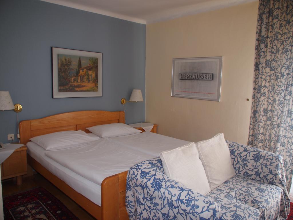 Gasthof Gerlinde Gibiser Hotel Heiligenkreuz im Lafnitztal Kamer foto